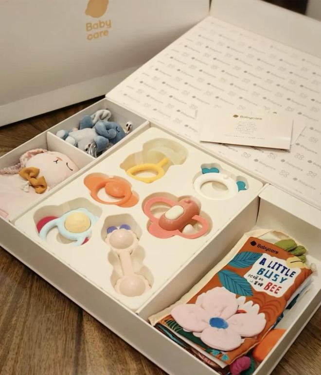 婴界茅台坐上世界的牌桌j9九游会入口中国母(图16)